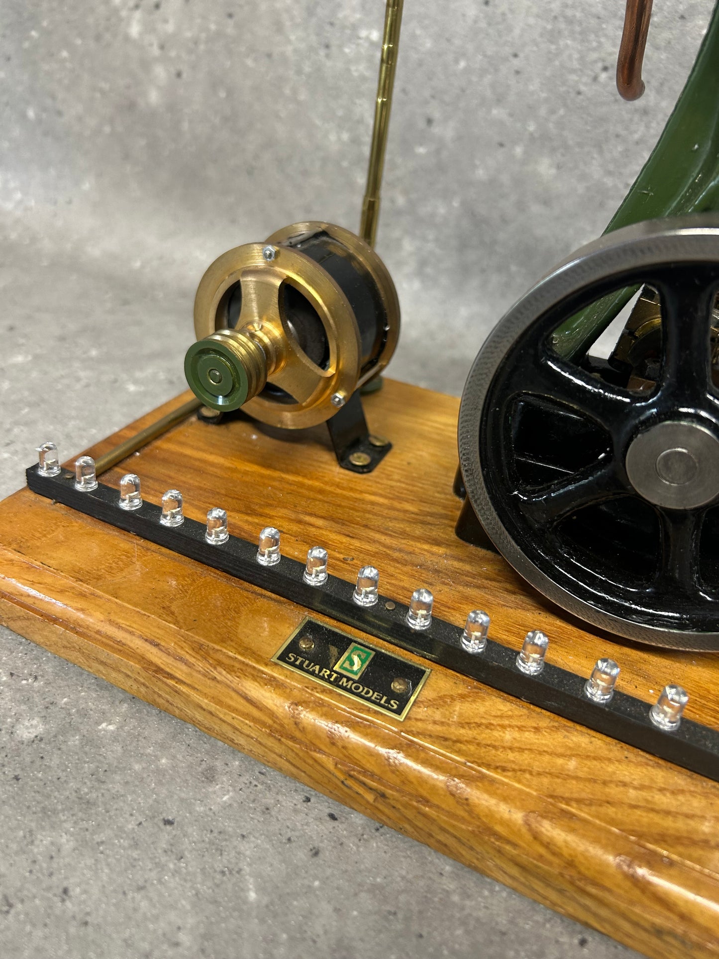 Stuart No. 7a with Dynamo and Light
