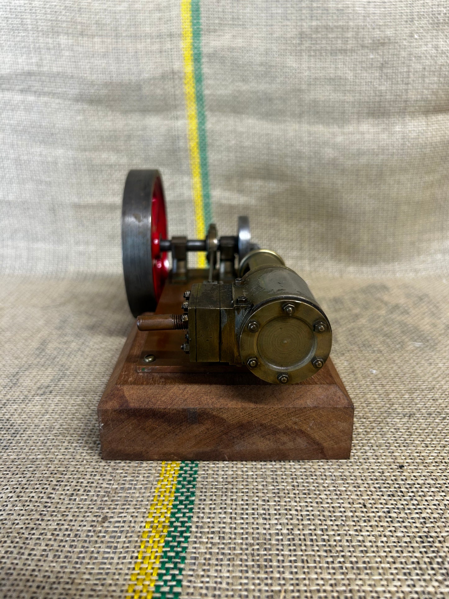 Scratch-Built Single Cylinder Stationary Engine Model
