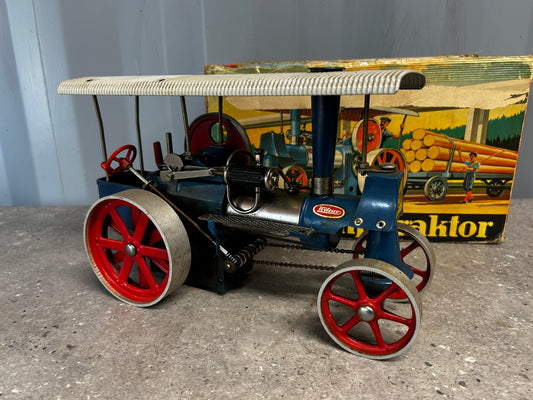 Wilesco D40 Traction Engine Boxed