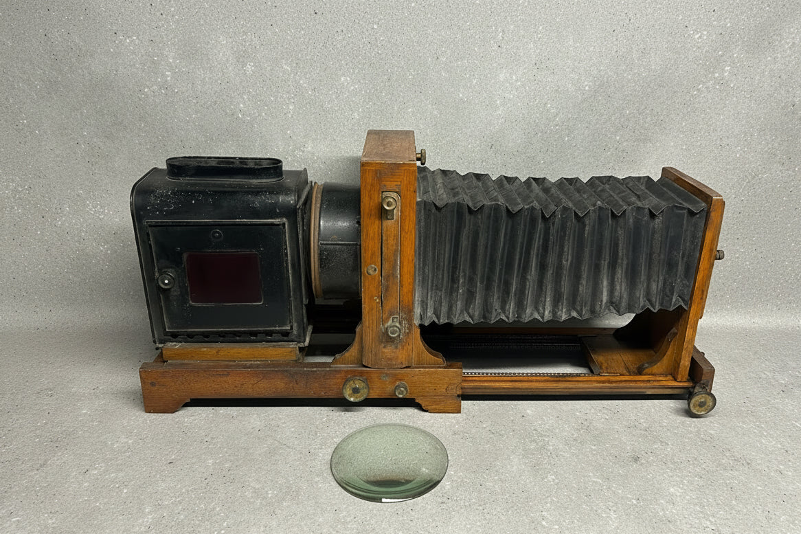 Antique Ernemann Horizontal Enlarger, circa. 1920 (with wooden box)