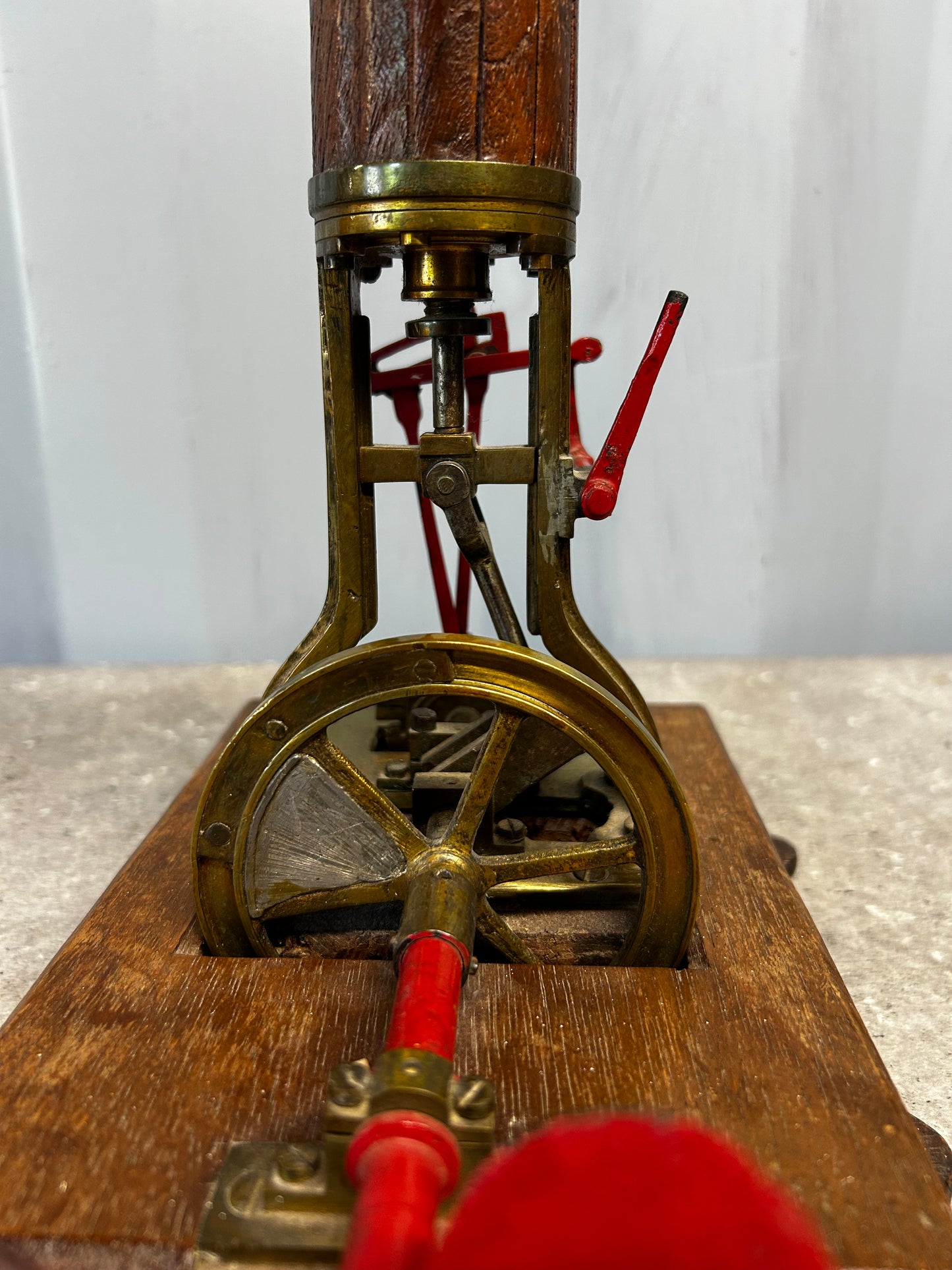 Antique Vertical Marine Engine Model w/ Propeller