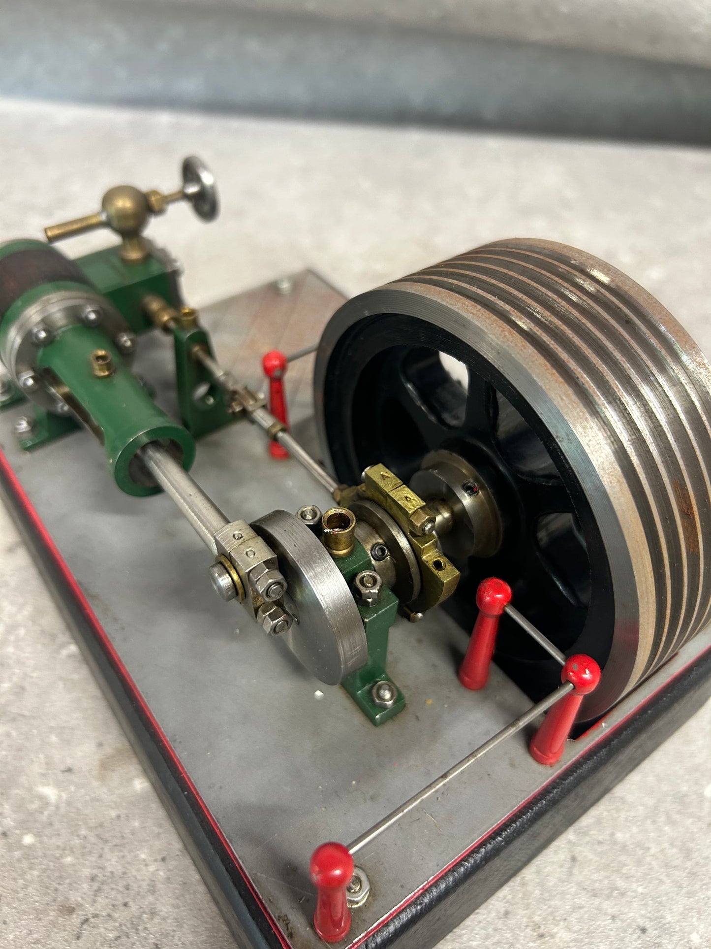 Scratch-Built Single Cylinder D/A Stationary Engine Model
