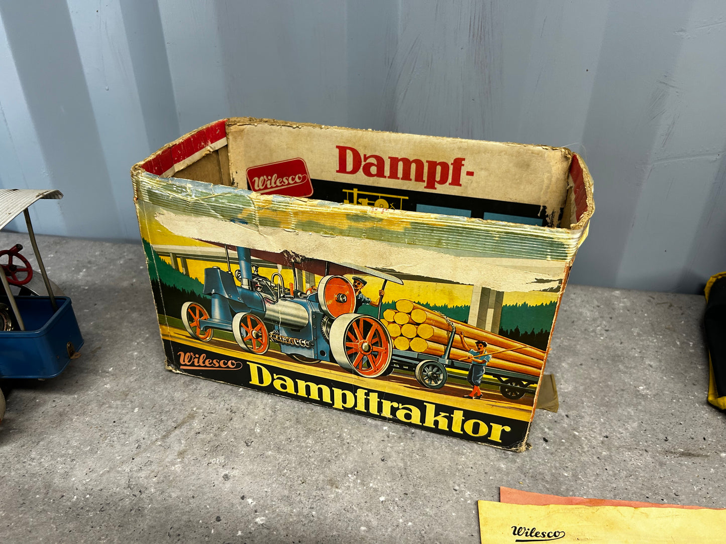 Wilesco D40 Traction Engine Boxed