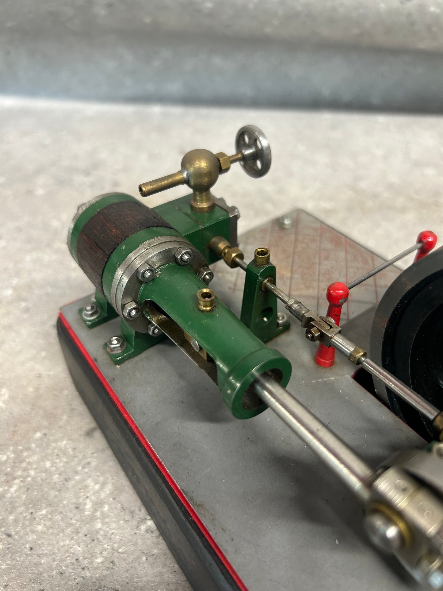 Scratch-Built Single Cylinder D/A Stationary Engine Model
