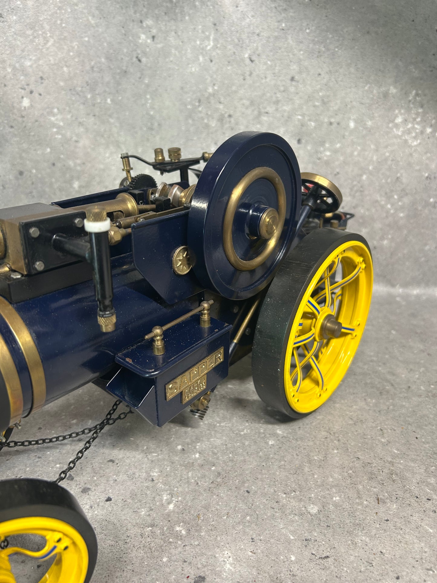 Markie (Fareham) 1:10 “Sapper” Road Locomotive Model with Water Cart