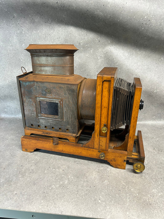 Antique Coronet Photographic Enlarger / Lantern Projector