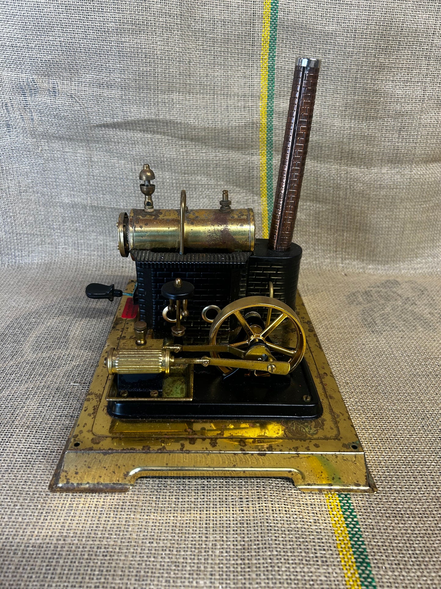 Wilesco D106 (Gold) Stationary Engine