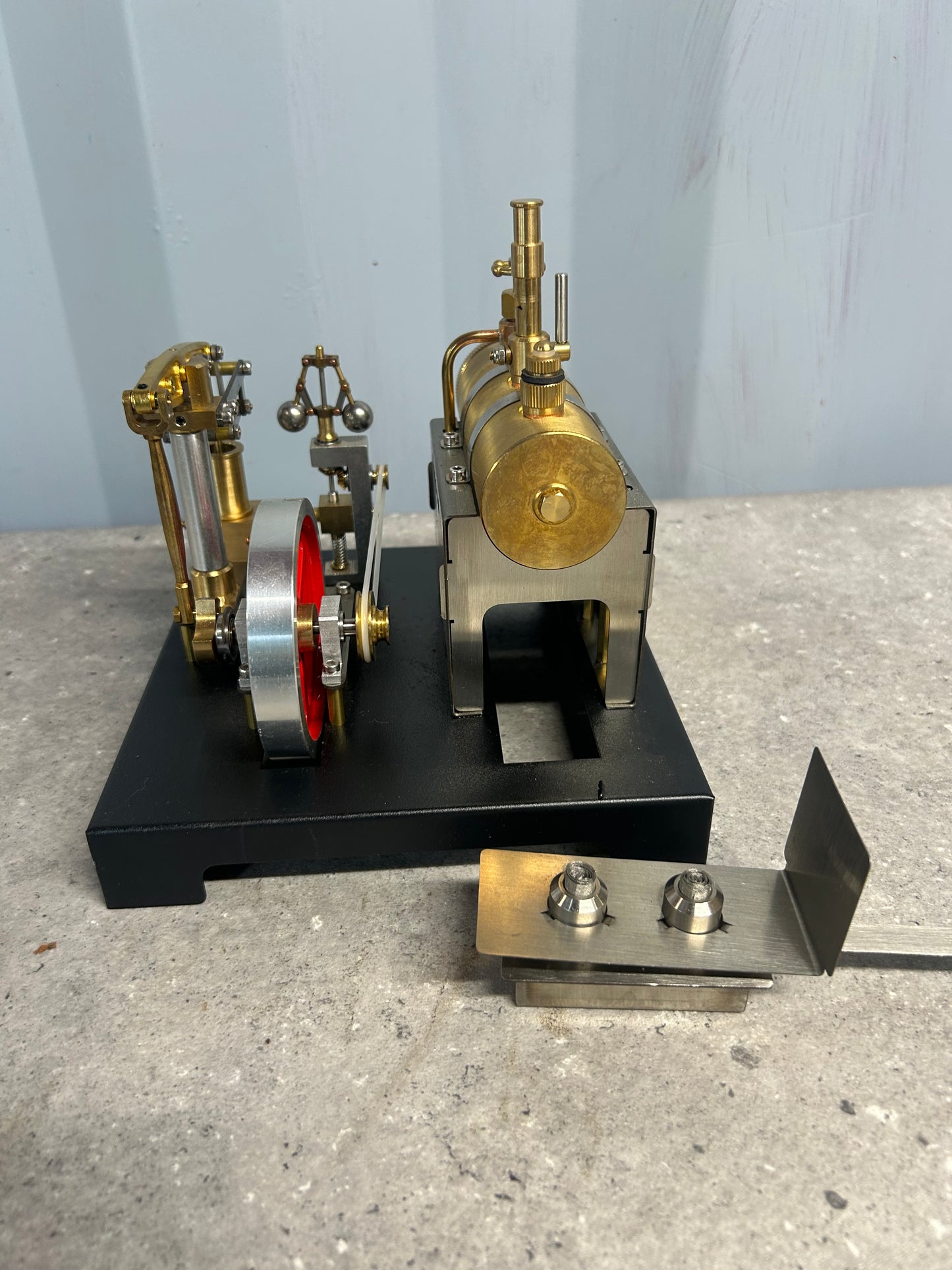 Retrol SE-01 Stationary Engine