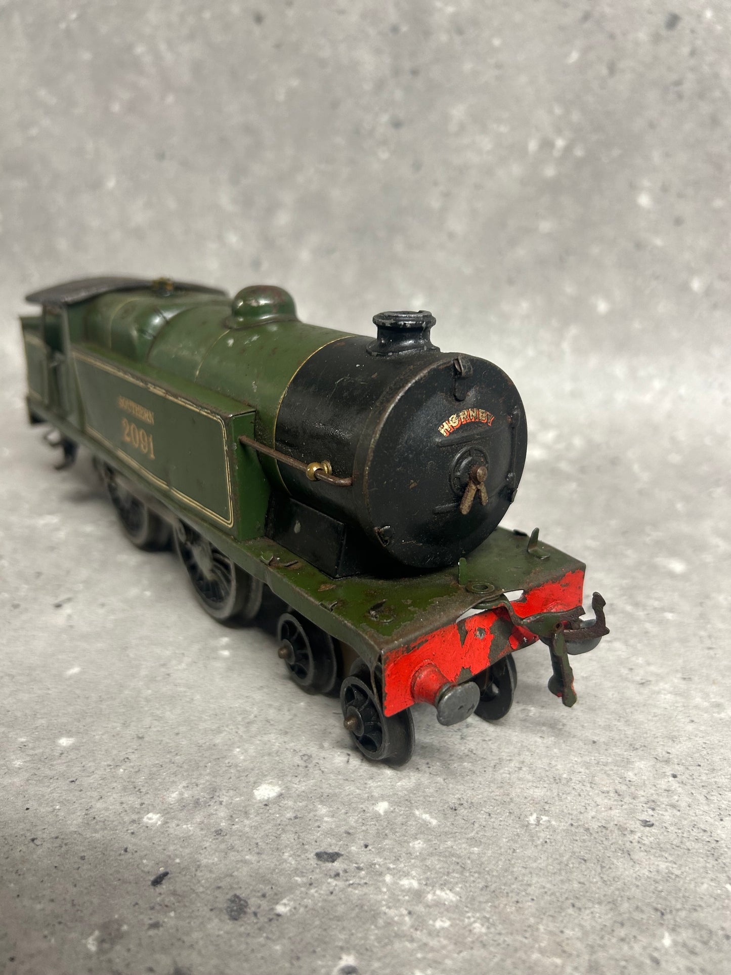Hornby O Gauge E220 4-4-2 Clockwork Tank Locomotive