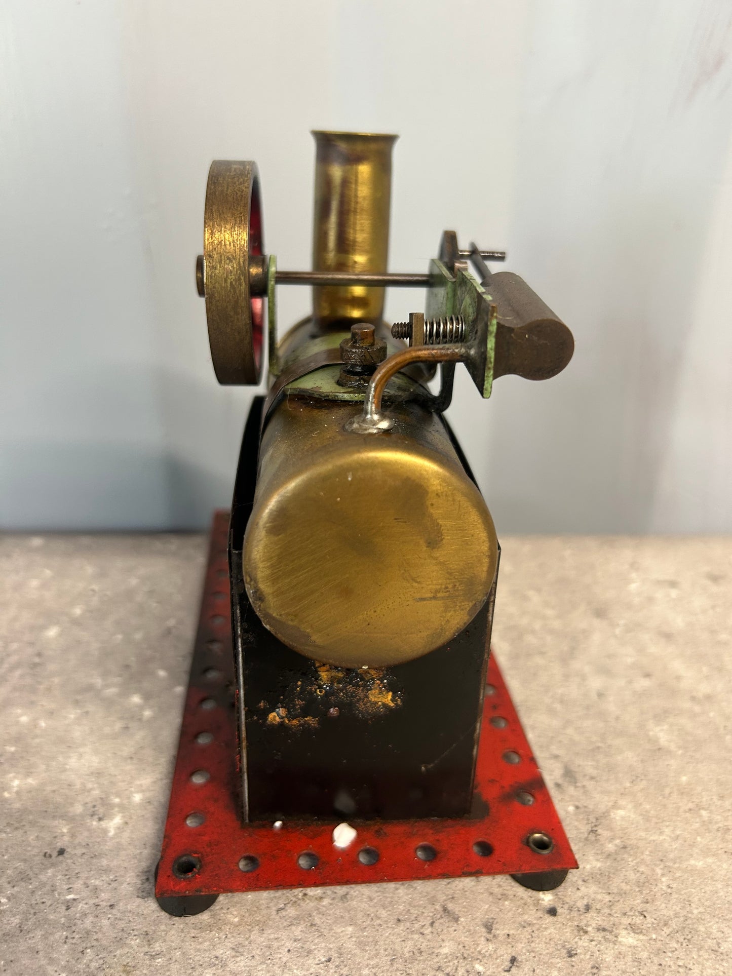 Early Mamod Minor (MM2) Brass Flywheel/ Flat-Base Stationary Engine