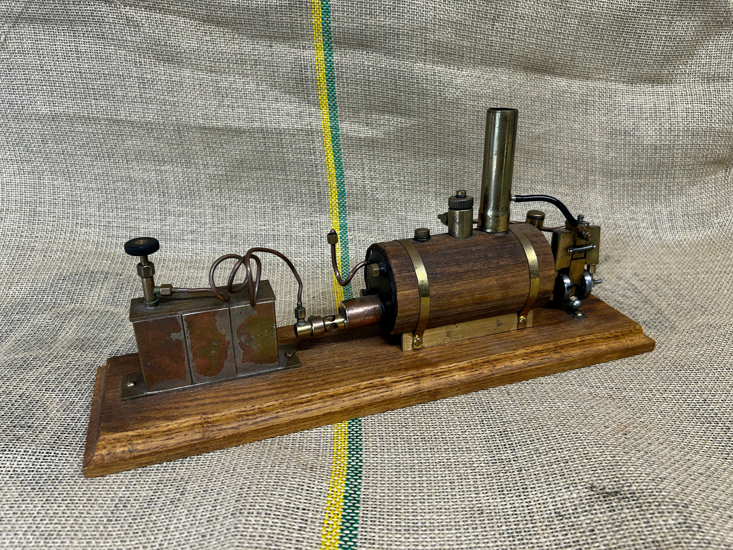 Twin Oscillating Engine w/ Boiler