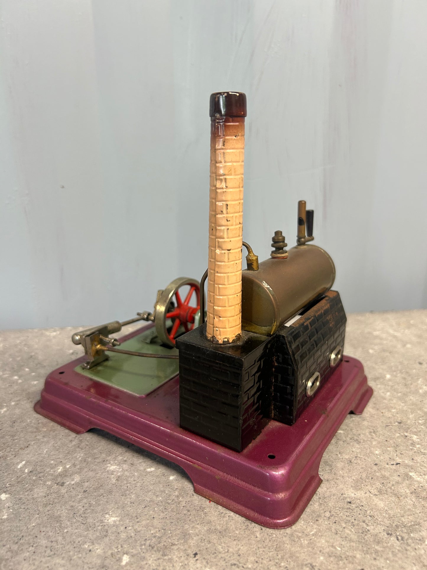 Fleischmann 1960s Stationary Engine