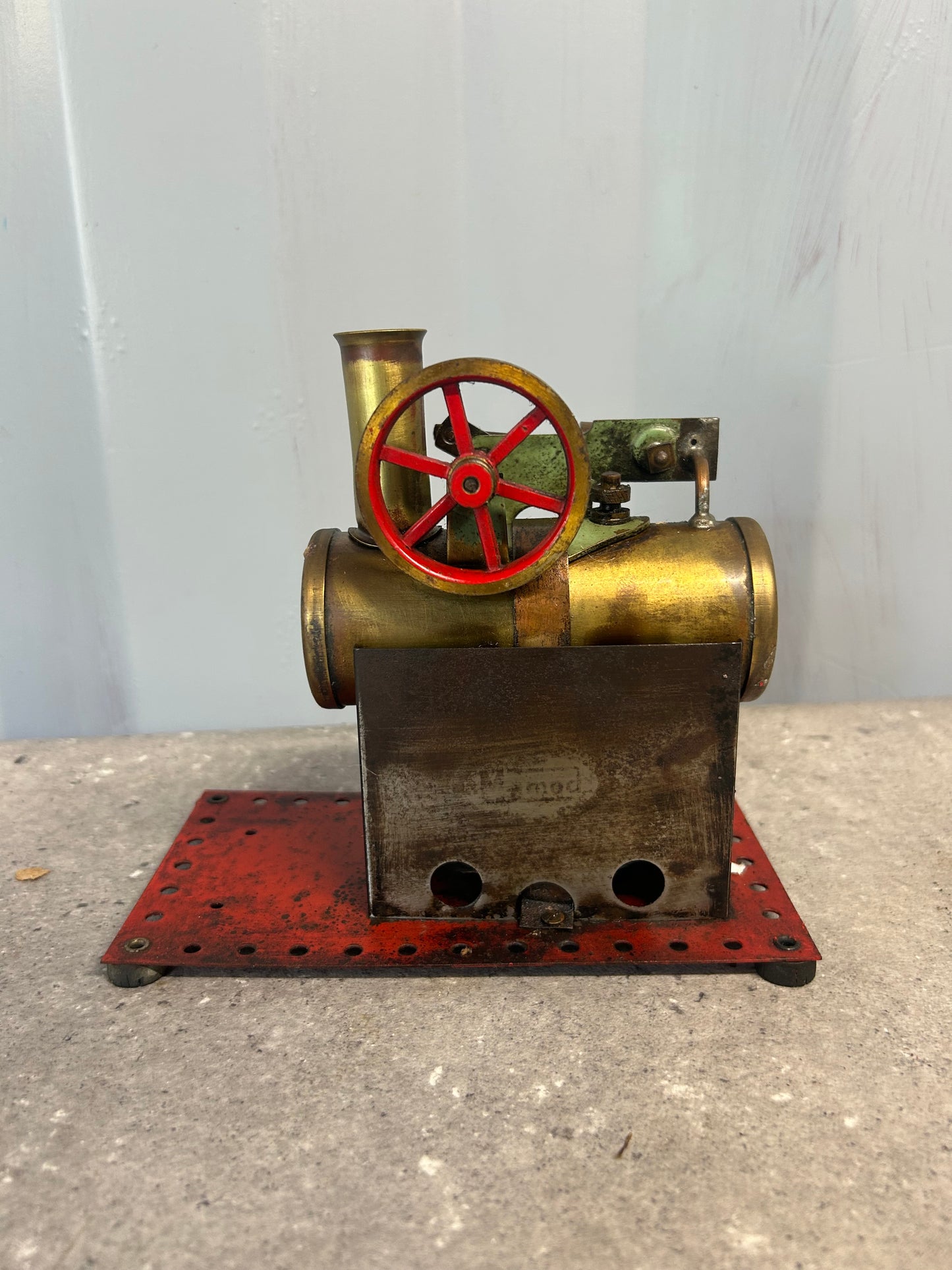 Early Mamod Minor (MM2) Brass Flywheel/ Flat-Base Stationary Engine