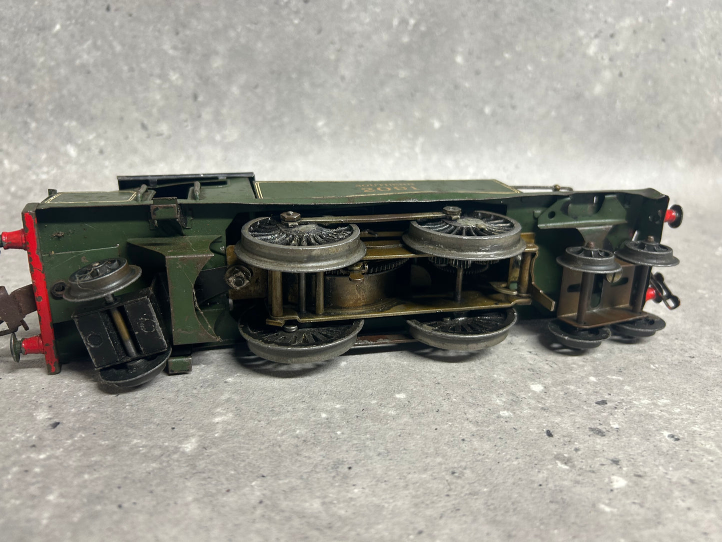 Hornby O Gauge E220 4-4-2 Clockwork Tank Locomotive