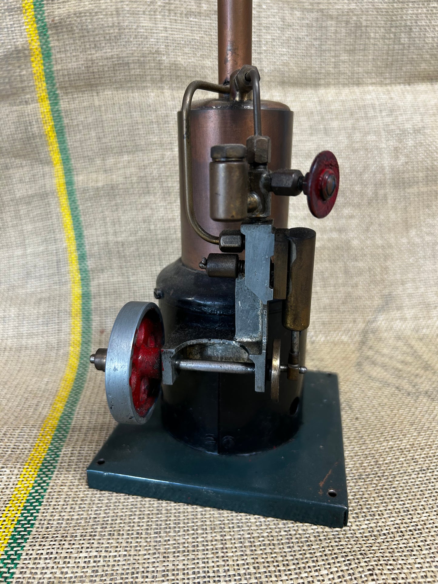 Wilson Bros. (1948) Vertical Steam Engine