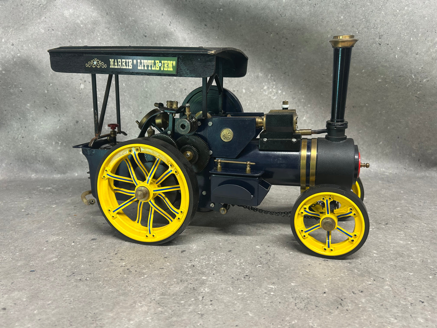 Markie (Fareham) 1:10 “Sapper” Road Locomotive Model with Water Cart
