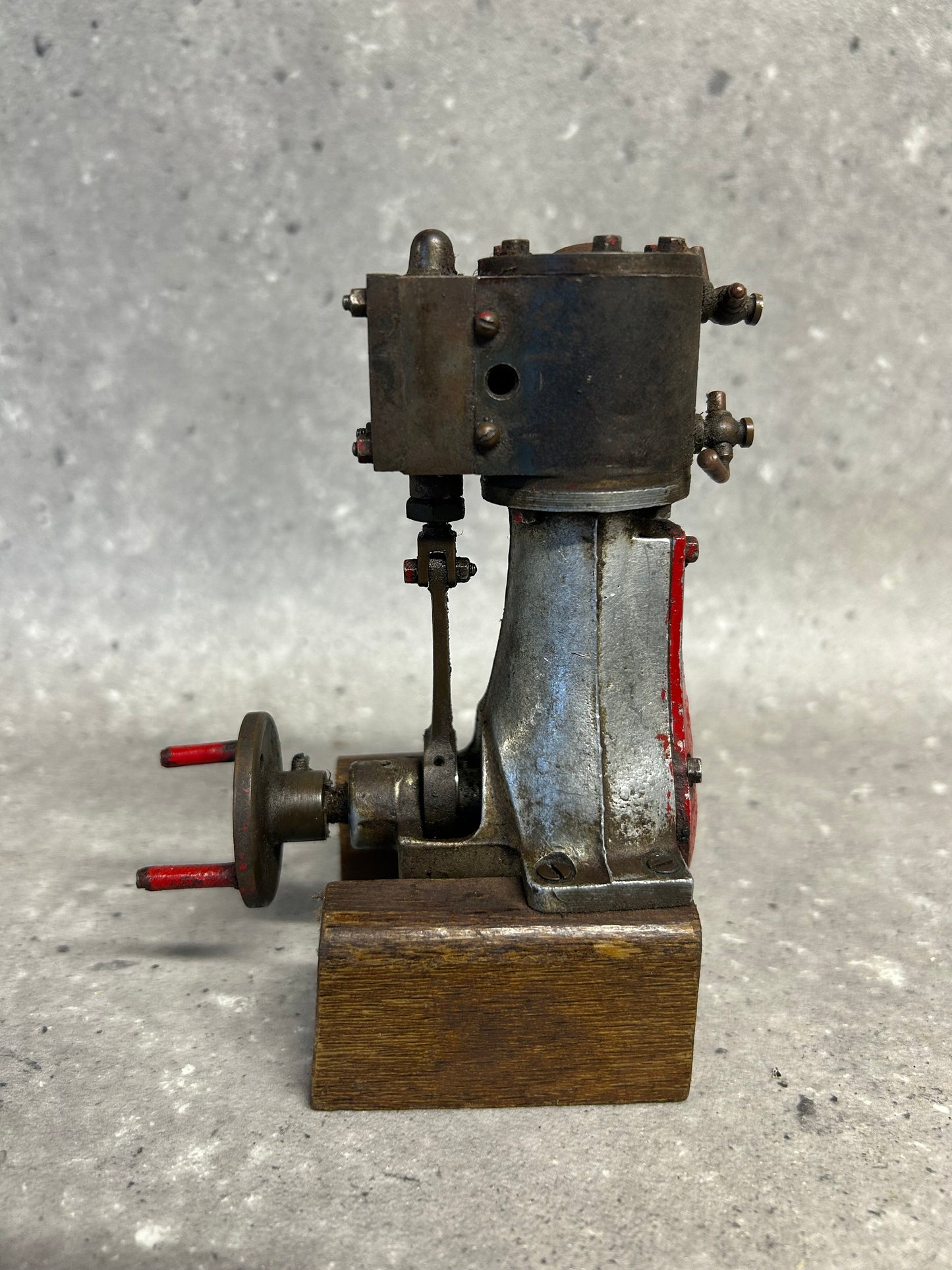 Stuart BB High Speed Marine Engine
