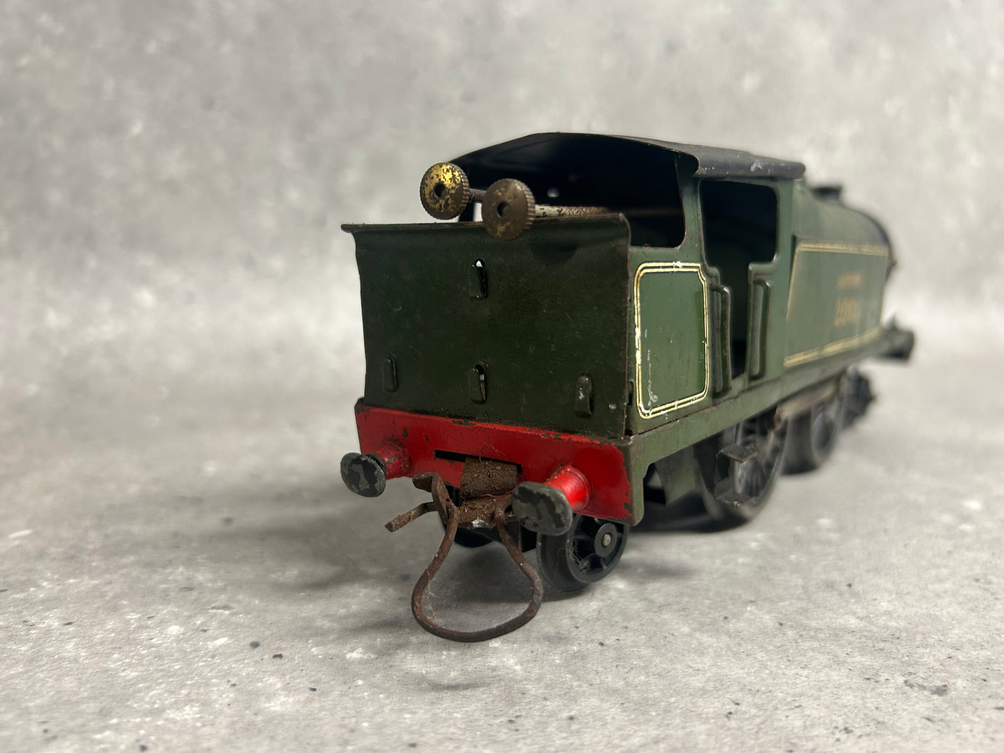Hornby O Gauge E220 4-4-2 Clockwork Tank Locomotive