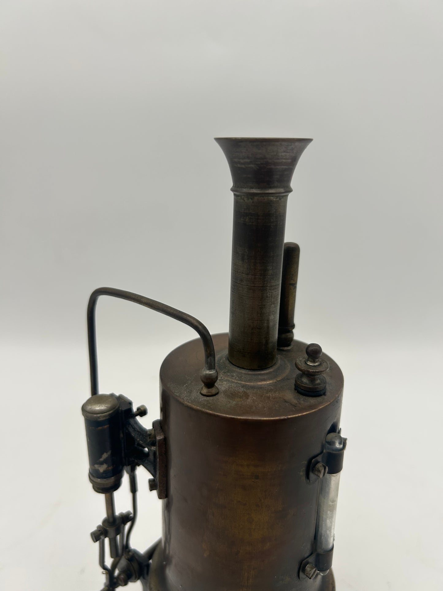 Schoenner Vertical Steam Engine
