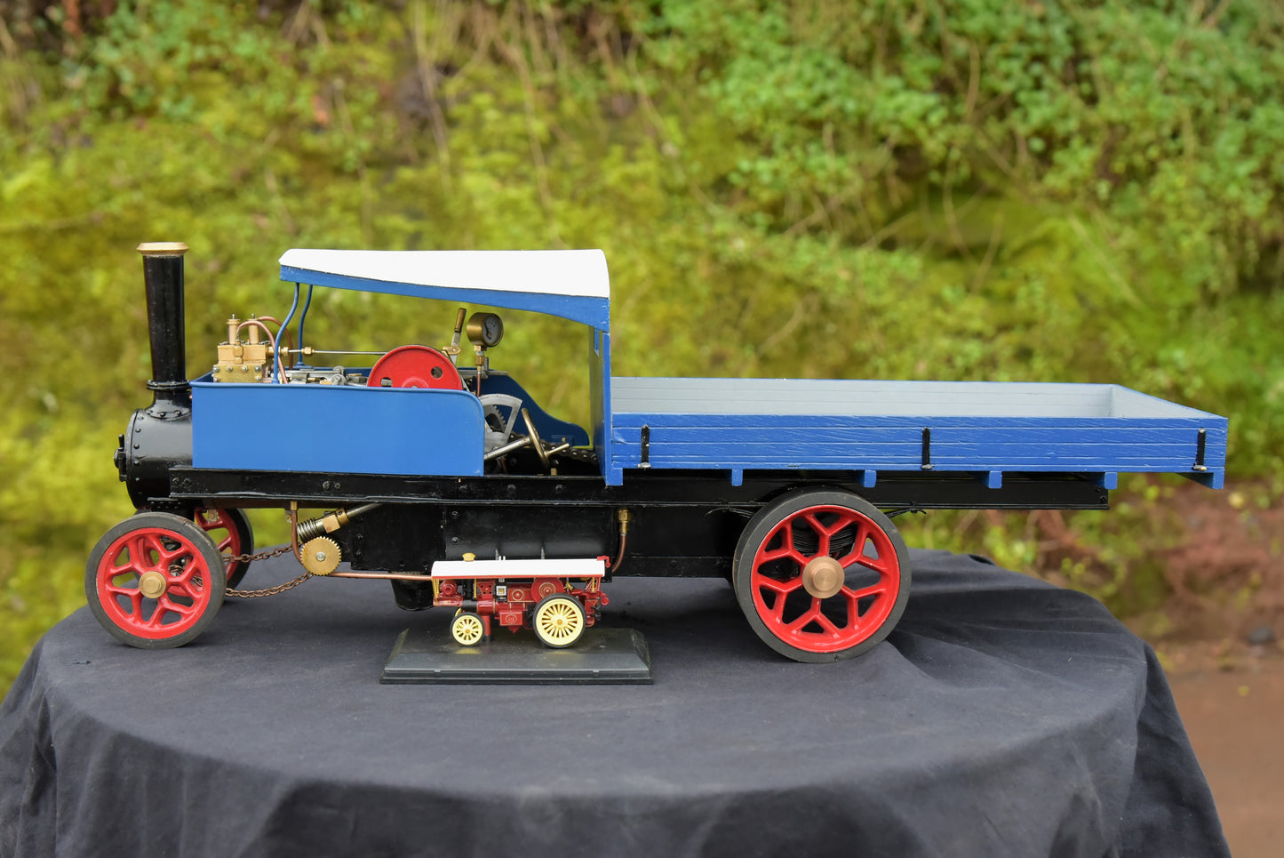 1" Scale 'Meg' Steam Foden Overtype Wagon Model