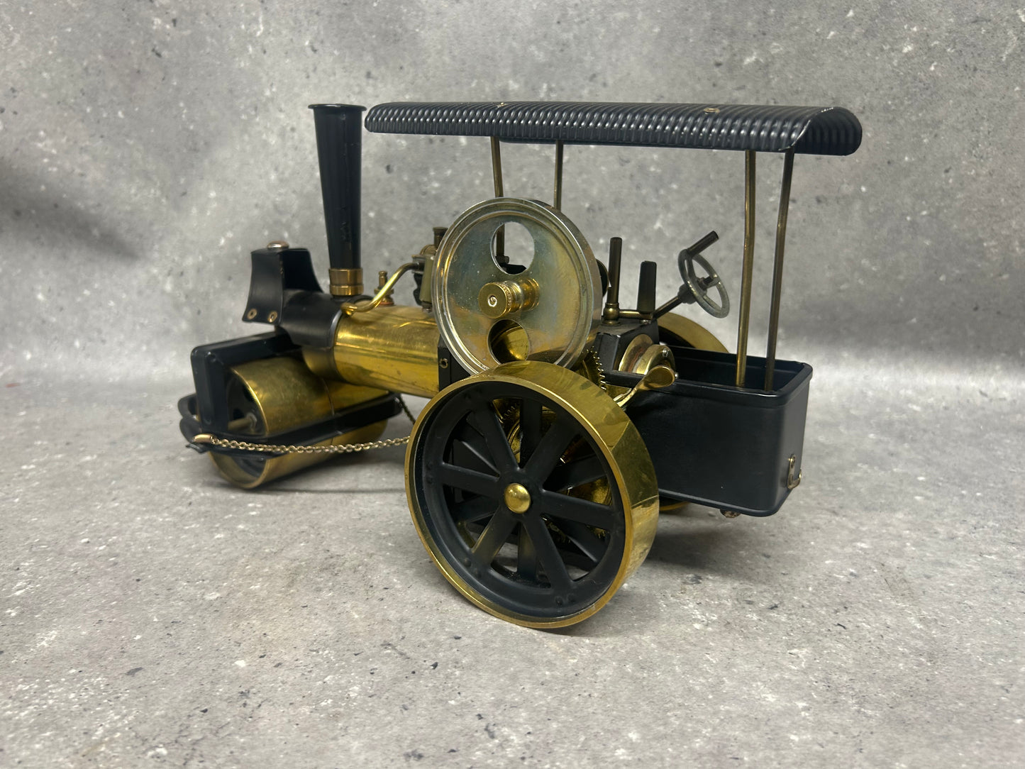 Wilesco D366 Brass/ Black Roller Model