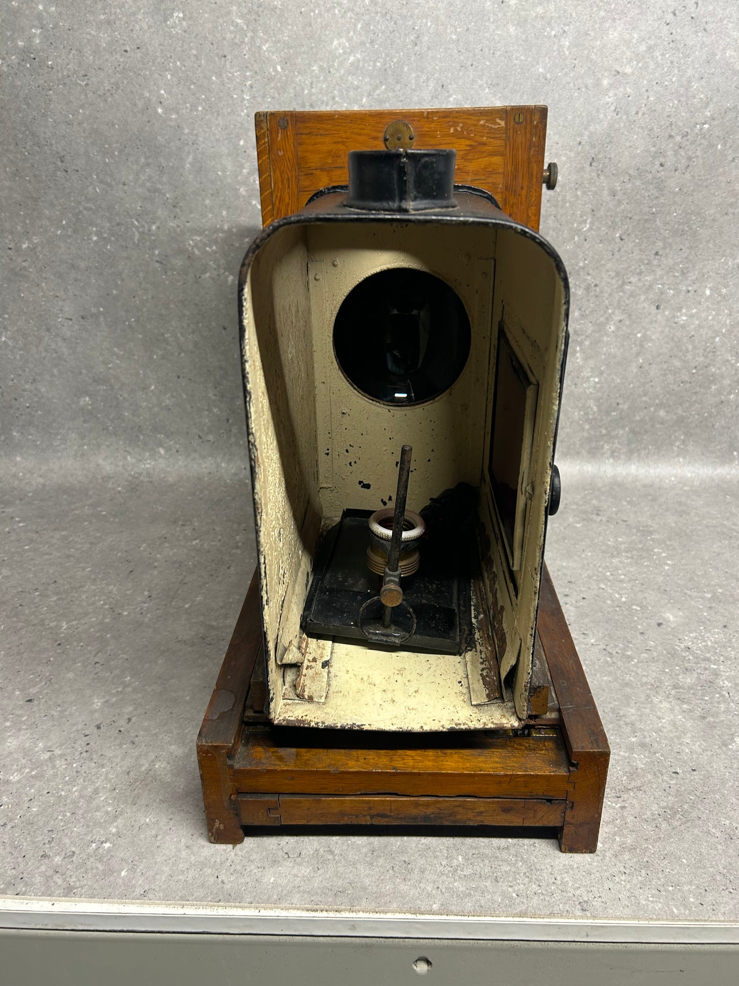 Antique Ernemann Horizontal Enlarger, circa. 1920 (with wooden box)