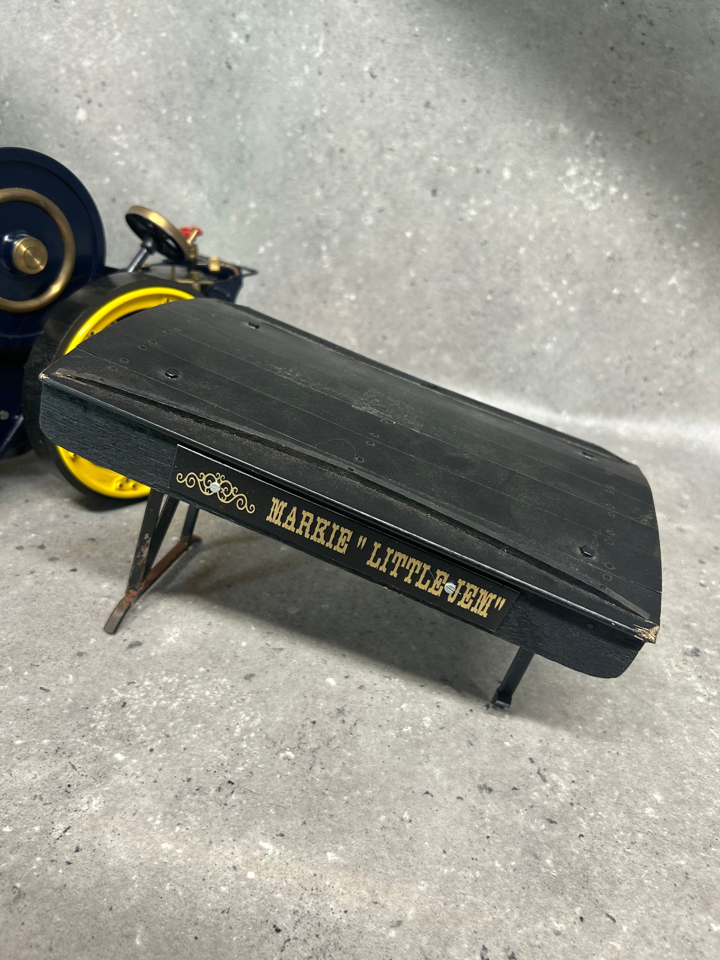 Markie (Fareham) 1:10 “Sapper” Road Locomotive Model with Water Cart
