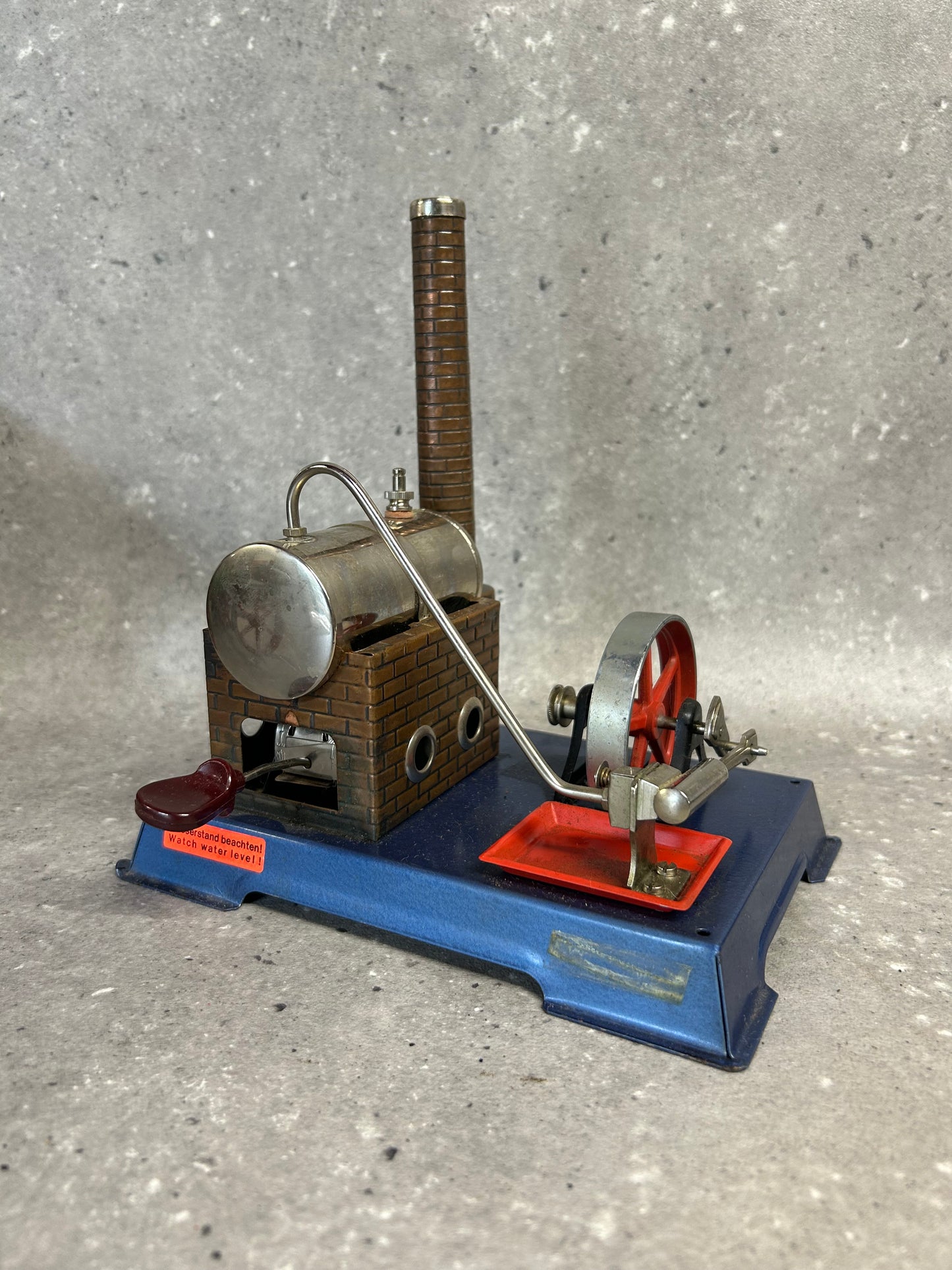 Early Wilesco D4 Stationary Engine