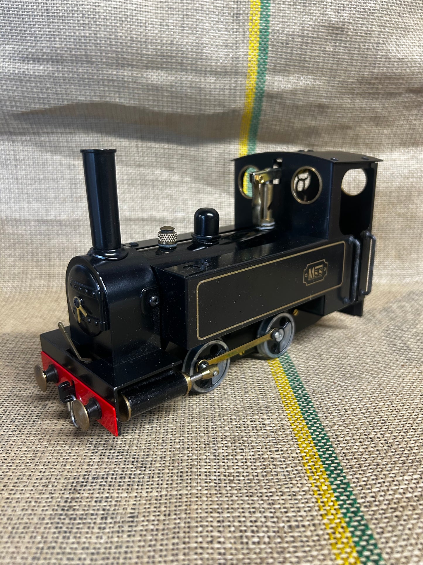 MSS 0-4-0 GO Black Locomotive (909001)