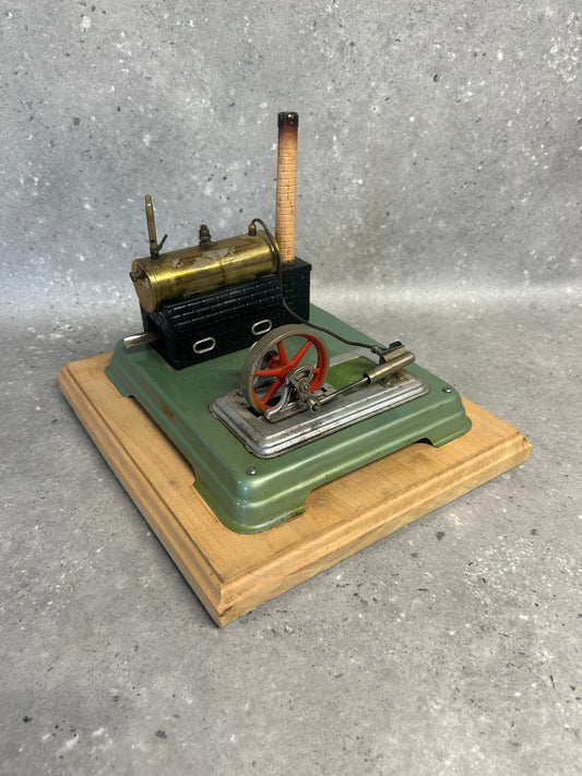 Fleischmann 120-2 Stationary Engine Model