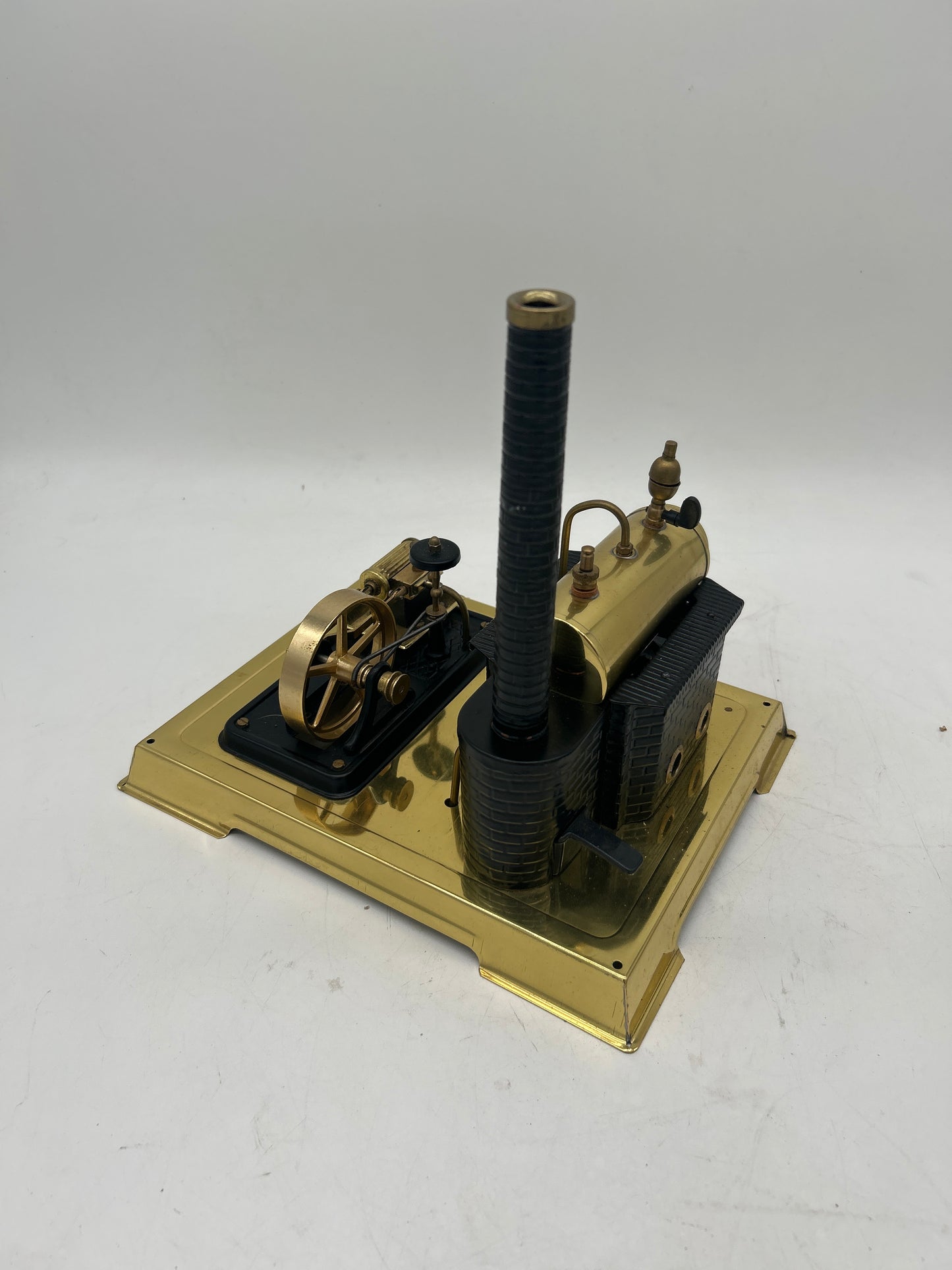 Wilesco D106 Stationary Engine