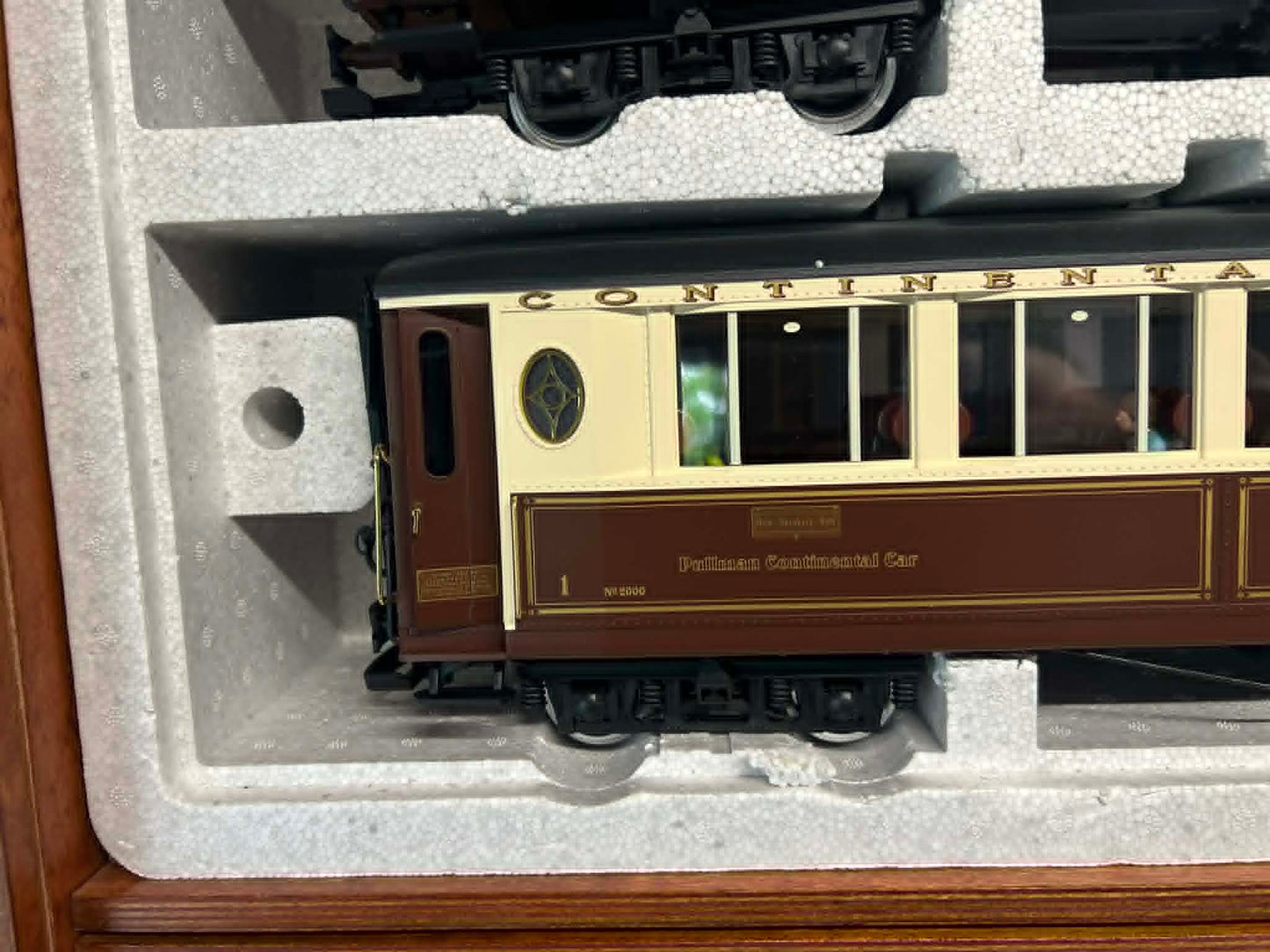 LGB G Gauge Continental Classic Express Train Set (70700)