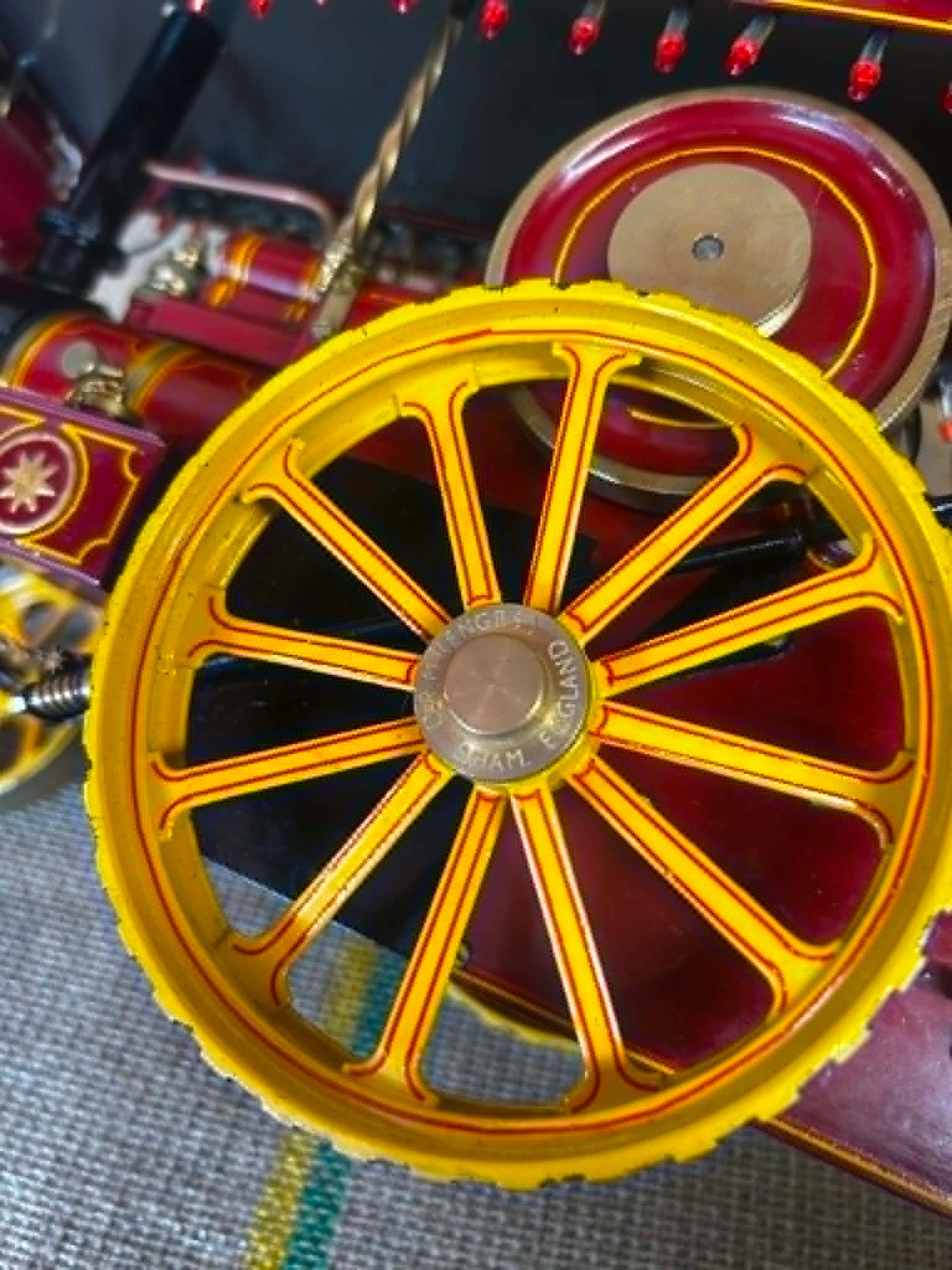 D. R. Mercer Showmans Engine Model with Gas Conversion