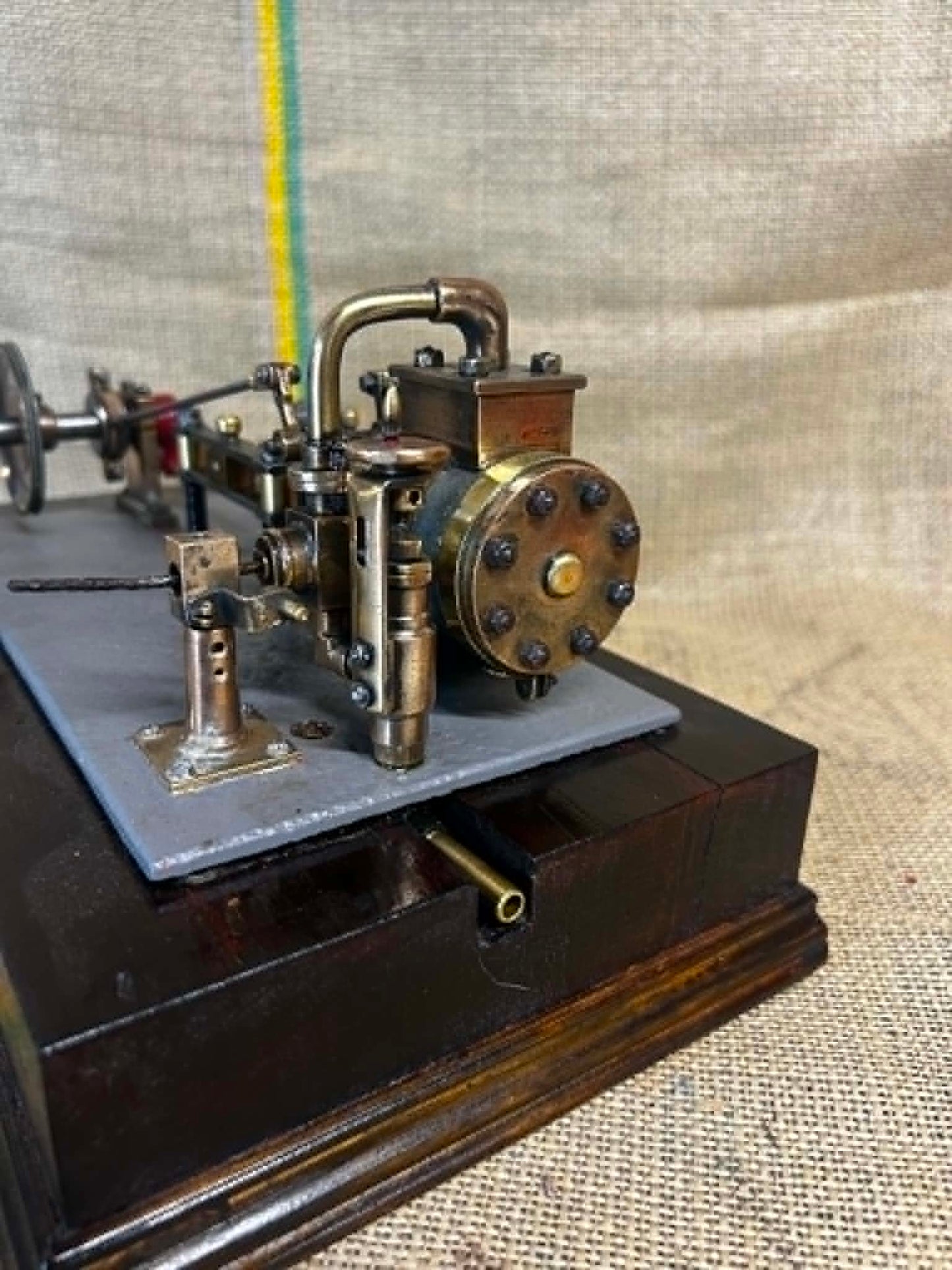 Antique Horizontal Mill Engine Model