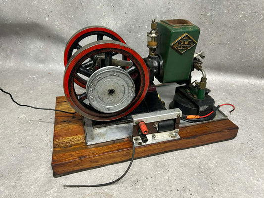 Alyn Foundry R.L.E. Model Hit & Miss O/C Engine