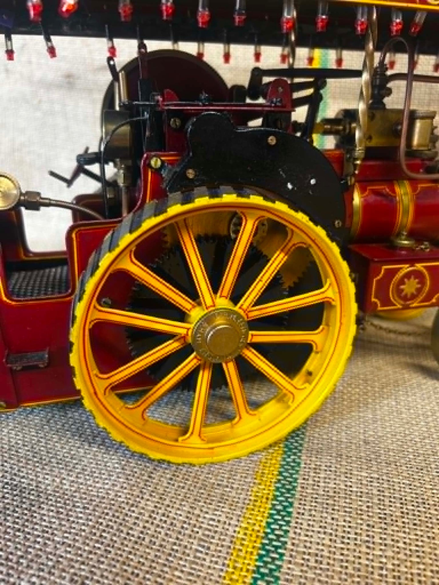 D. R. Mercer Showmans Engine Model with Gas Conversion