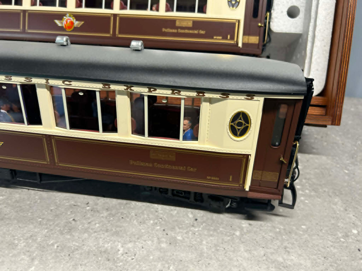 LGB G Gauge Continental Classic Express Train Set (70700)