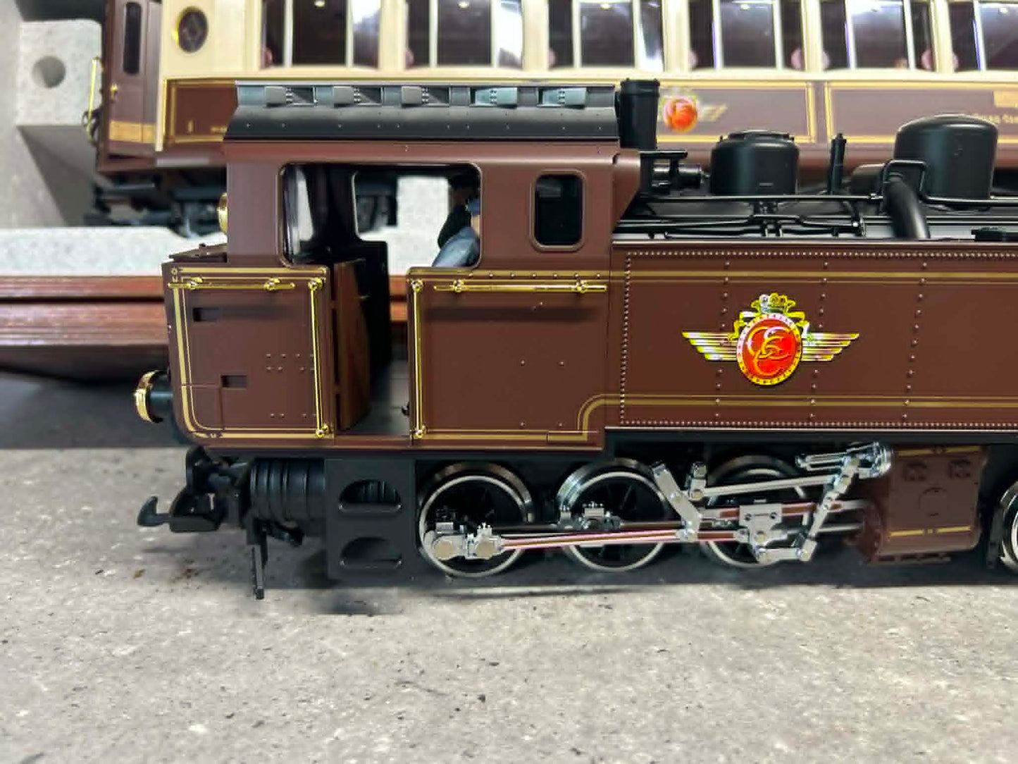 LGB G Gauge Continental Classic Express Train Set (70700)
